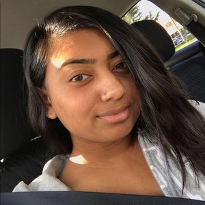 Meet your Posher, Priya